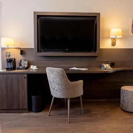 Essener Hof; Sure Collection By Western אסן