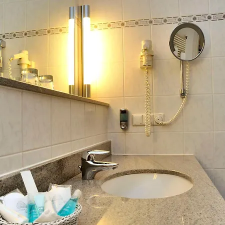 Essener Hof; Sure Collection By Western 4* אסן